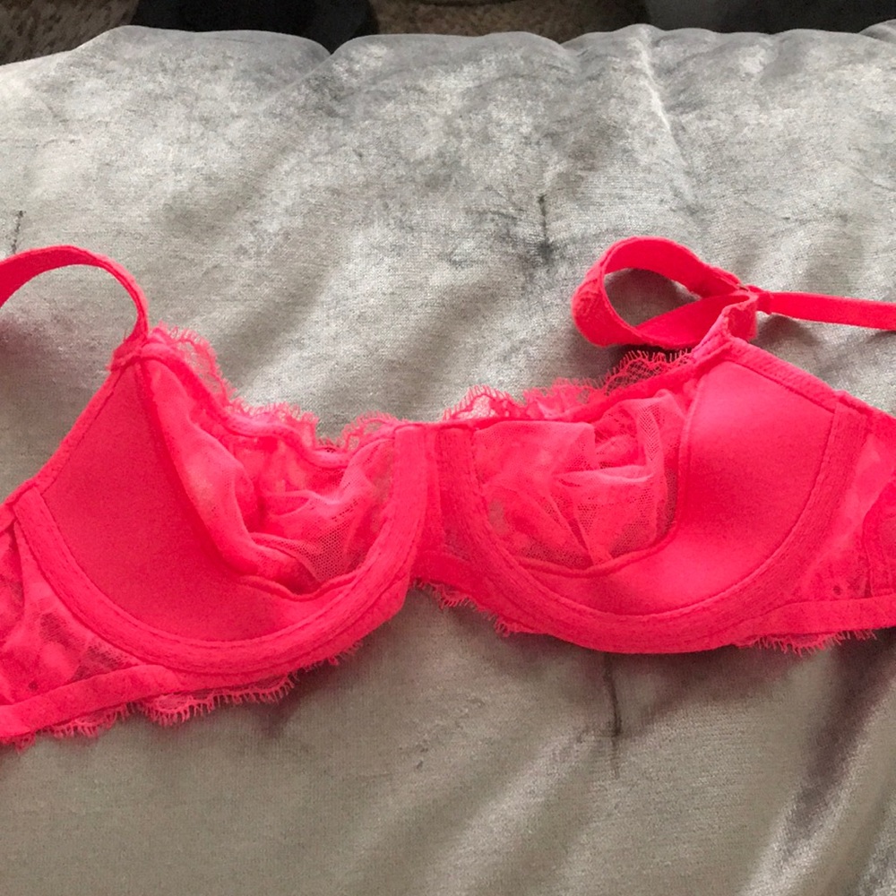 Bra - Picture 3 of 3
